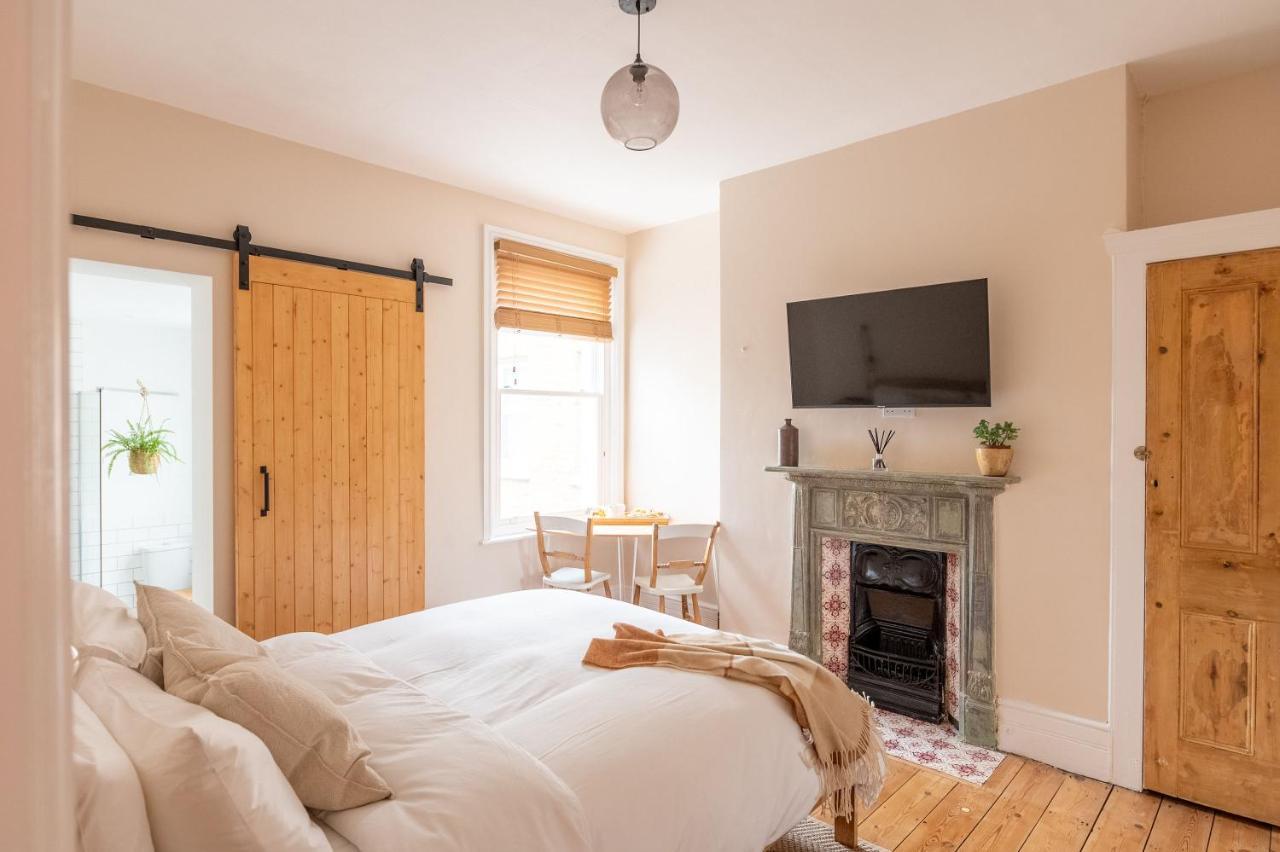Bed and breakfast Doghouse Margate Extérieur photo
